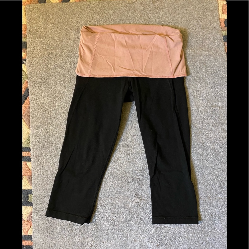 Lululemon reversible capri legging